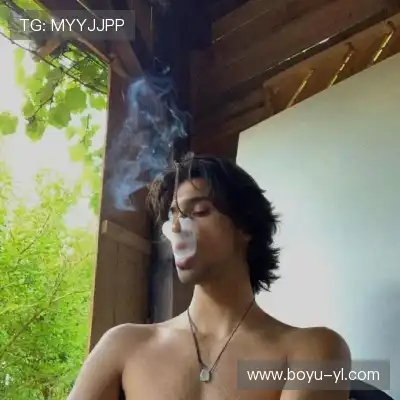 蓬盈晓